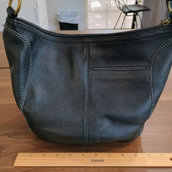 The Sak Black Leather Shoulder Bag - Picture 2 of 11